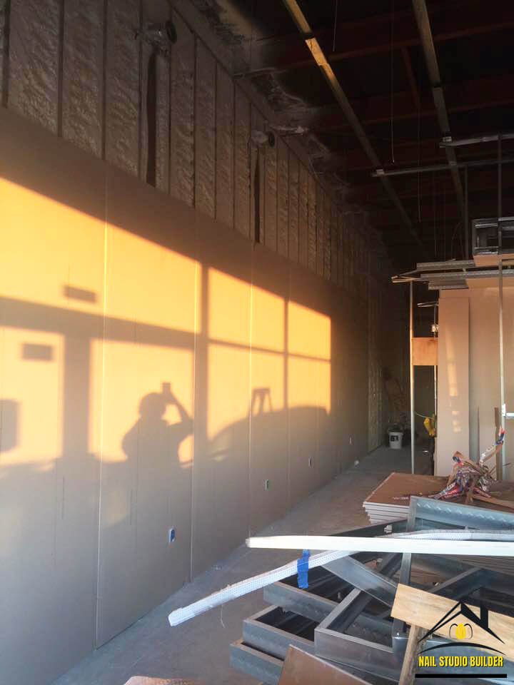 nail-studio-builder_portfolio-Lavish-nails-spa_before-14 nail-studio-builder_portfolio-Lavish-nails-spa_before-14