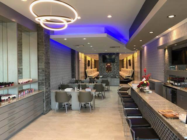 nail-studio-builder_portfolio-luss-nail-bar_photo-01